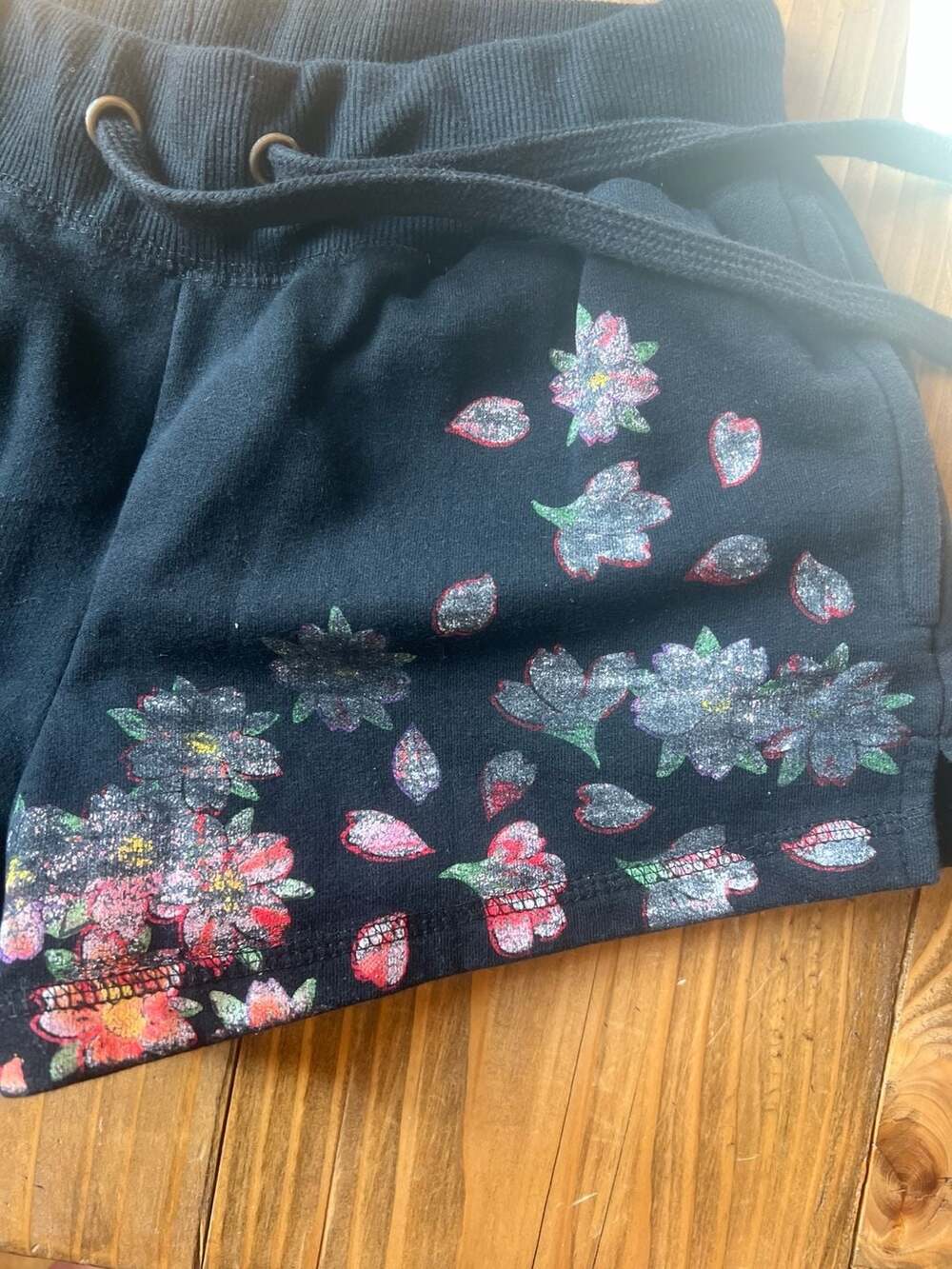 Ed Hardy Phoenix Y2K Black Fleece Sweat Shorts - Picture 4 of 8